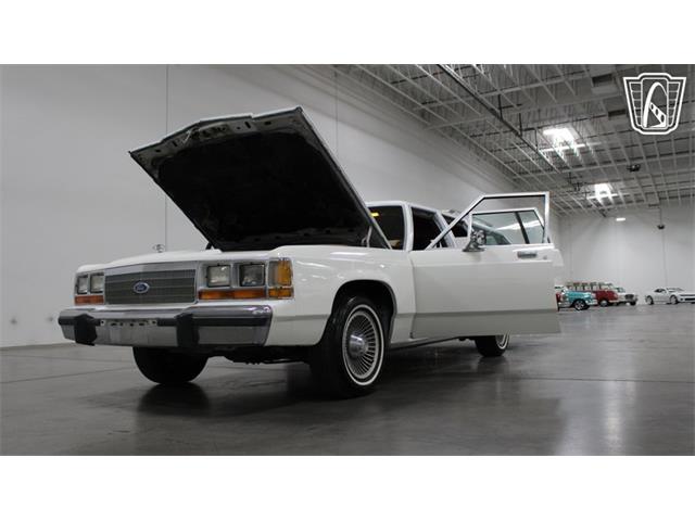 1988 Ford Crown Victoria (CC-2120598) for sale in Las Vegas, Nevada