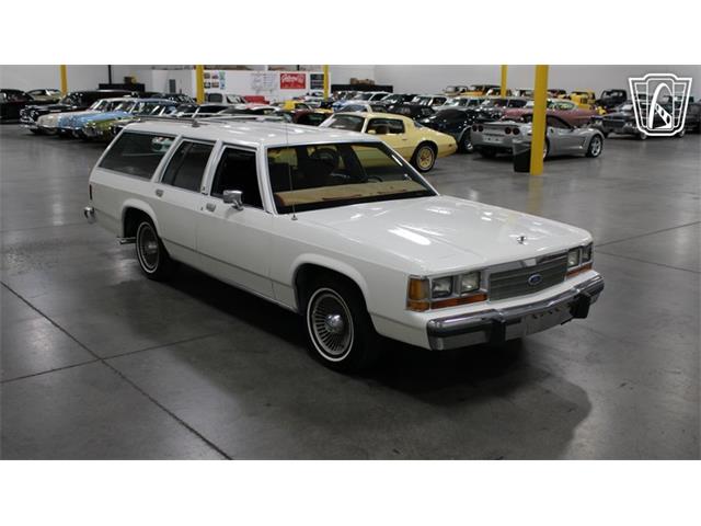 1988 Ford Crown Victoria (CC-2120598) for sale in Las Vegas, Nevada