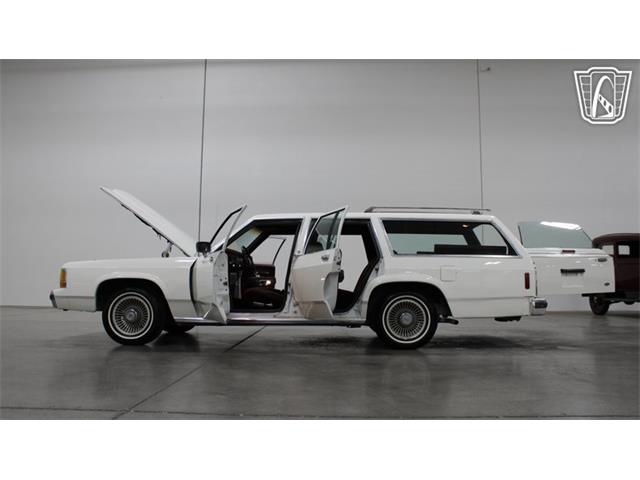 1988 Ford Crown Victoria (CC-2120598) for sale in Las Vegas, Nevada