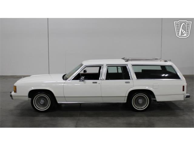 1988 Ford Crown Victoria (CC-2120598) for sale in Las Vegas, Nevada