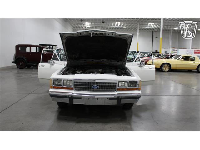 1988 Ford Crown Victoria (CC-2120598) for sale in Las Vegas, Nevada