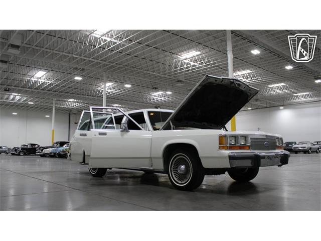 1988 Ford Crown Victoria (CC-2120598) for sale in Las Vegas, Nevada