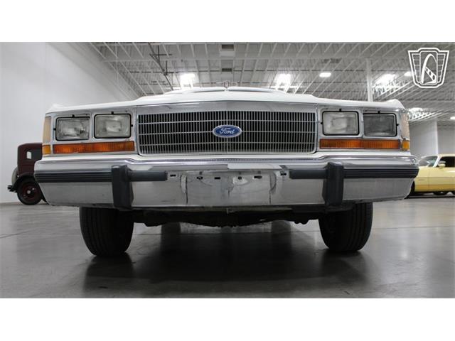 1988 Ford Crown Victoria (CC-2120598) for sale in Las Vegas, Nevada