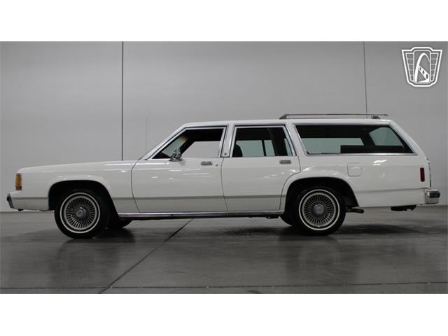 1988 Ford Crown Victoria (CC-2120598) for sale in Las Vegas, Nevada