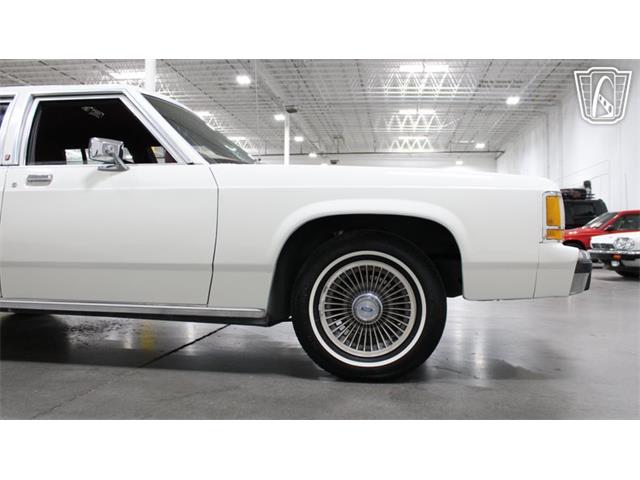 1988 Ford Crown Victoria (CC-2120598) for sale in Las Vegas, Nevada