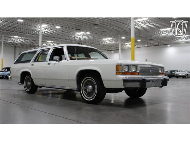 1988 Ford Crown Victoria (CC-2120598) for sale in Las Vegas, Nevada