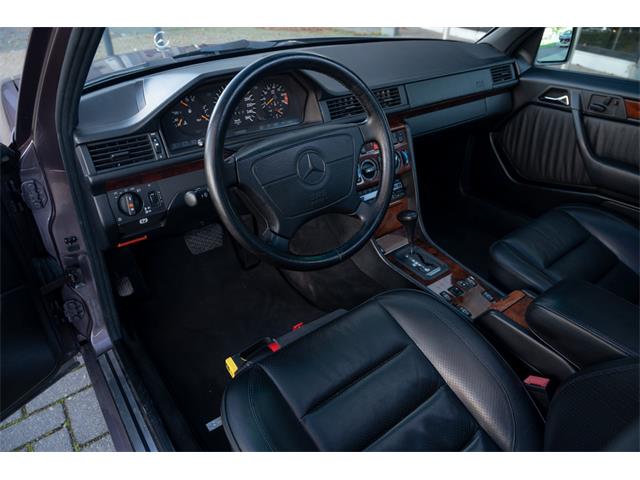 1991 Mercedes-Benz 500E (CC-2120639) for sale in Katwijk, Netherlands