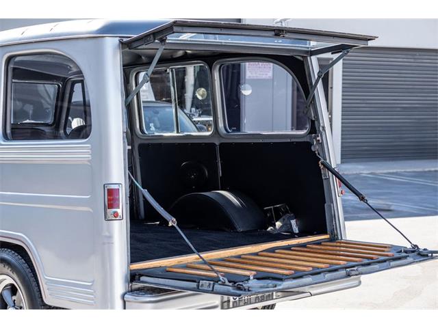 1962 Willys Wagoneer (CC-2120736) for sale in Laguna Beach, California