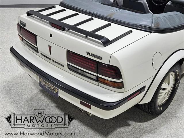 1988 Pontiac Sunbird (CC-2120749) for sale in Cleveland, Ohio