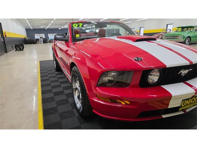2007 Ford Mustang (CC-2120085) for sale in Mankato, Minnesota