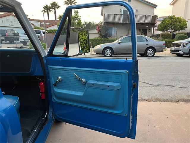1972 Chevrolet C20 (CC-2120857) for sale in SANTA BARBARA, California