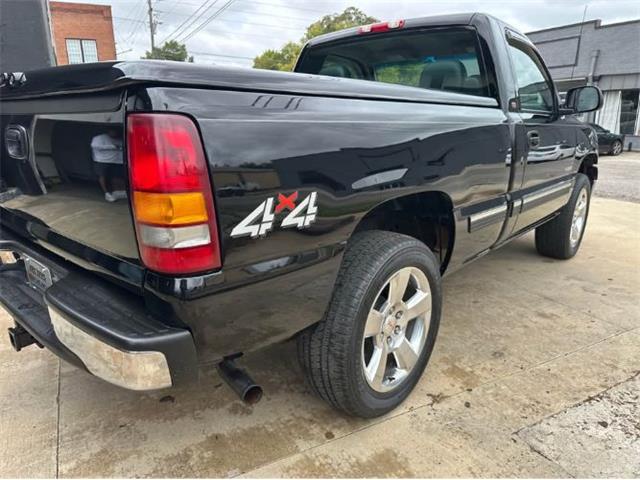 2002 Chevrolet Silverado (CC-2120970) for sale in Cadillac, Michigan