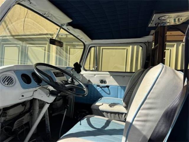 1969 Volkswagen Bus (CC-2120986) for sale in Cadillac, Michigan
