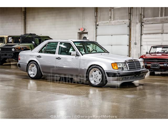 1992 Mercedes-Benz 500 (CC-2120997) for sale in Grand Rapids, Michigan