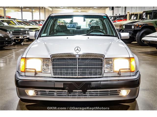 1992 Mercedes-Benz 500 (CC-2120997) for sale in Grand Rapids, Michigan