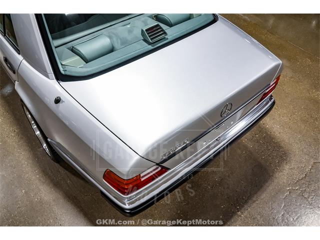1992 Mercedes-Benz 500 (CC-2120997) for sale in Grand Rapids, Michigan