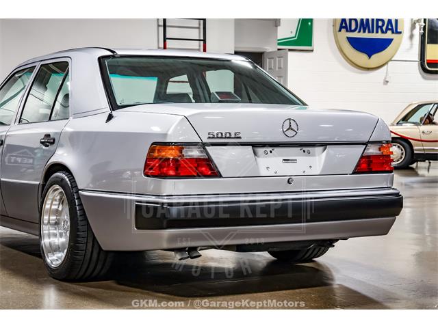 1992 Mercedes-Benz 500 (CC-2120997) for sale in Grand Rapids, Michigan