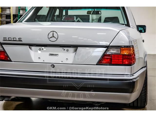 1992 Mercedes-Benz 500 (CC-2120997) for sale in Grand Rapids, Michigan