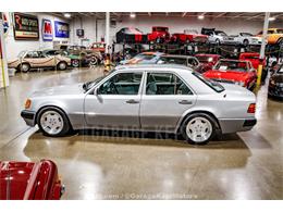 1992 Mercedes-Benz 500 (CC-2120997) for sale in Grand Rapids, Michigan