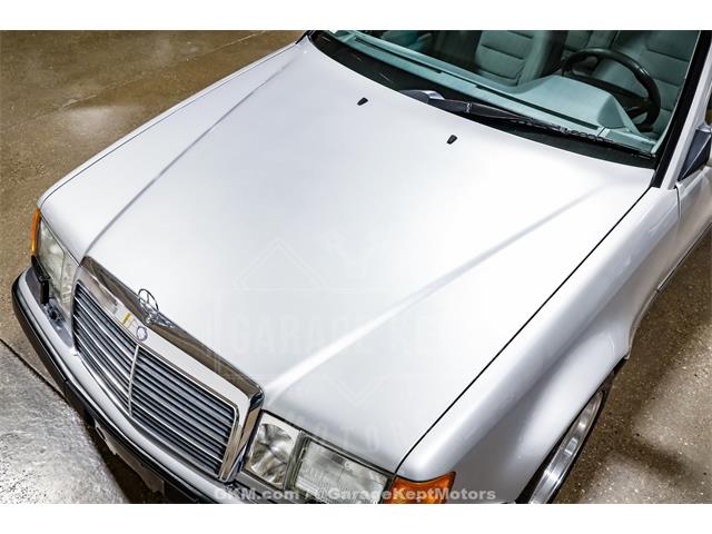 1992 Mercedes-Benz 500 (CC-2120997) for sale in Grand Rapids, Michigan