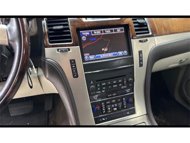2013 Cadillac Escalade (CC-2120999) for sale in Addison, Illinois