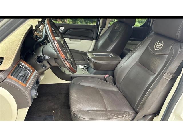 2013 Cadillac Escalade (CC-2120999) for sale in Addison, Illinois