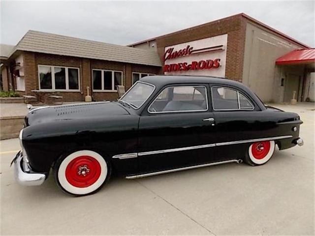 1949 Ford 2-Dr Sedan (CC-622386) for sale in Annandale, Minnesota