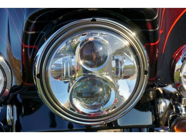 2011 Harley-Davidson CVO Street Glide (CC-691176) for sale in Solon, Ohio