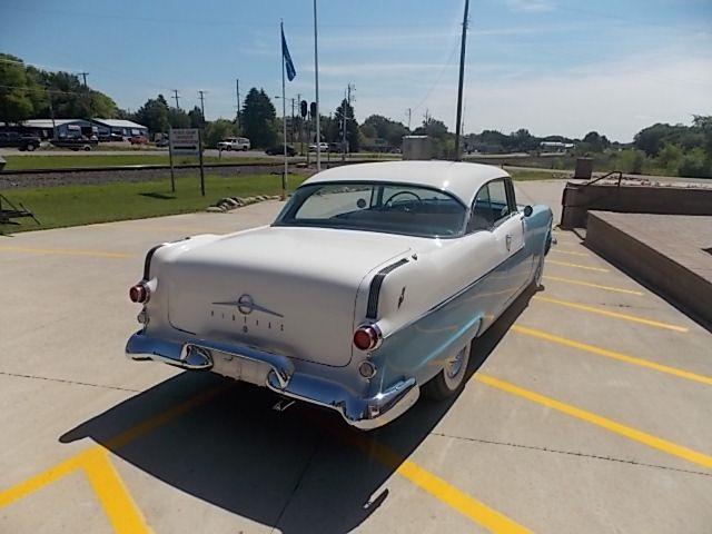 1955 Pontiac Catalina (CC-692614) for sale in Annandale, Minnesota