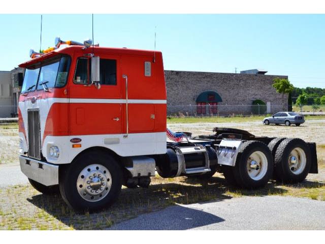 1977 Peterbilt Pacemaker (CC-699263) for sale in Hickory, North Carolina