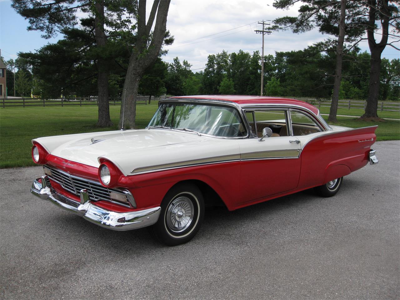 amt 1957 ford fairlane 500