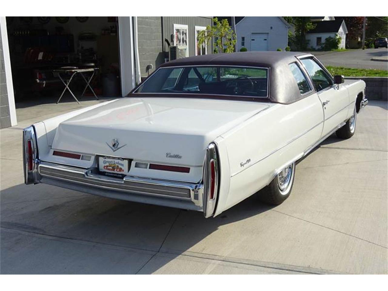 Cadillac deville 1975