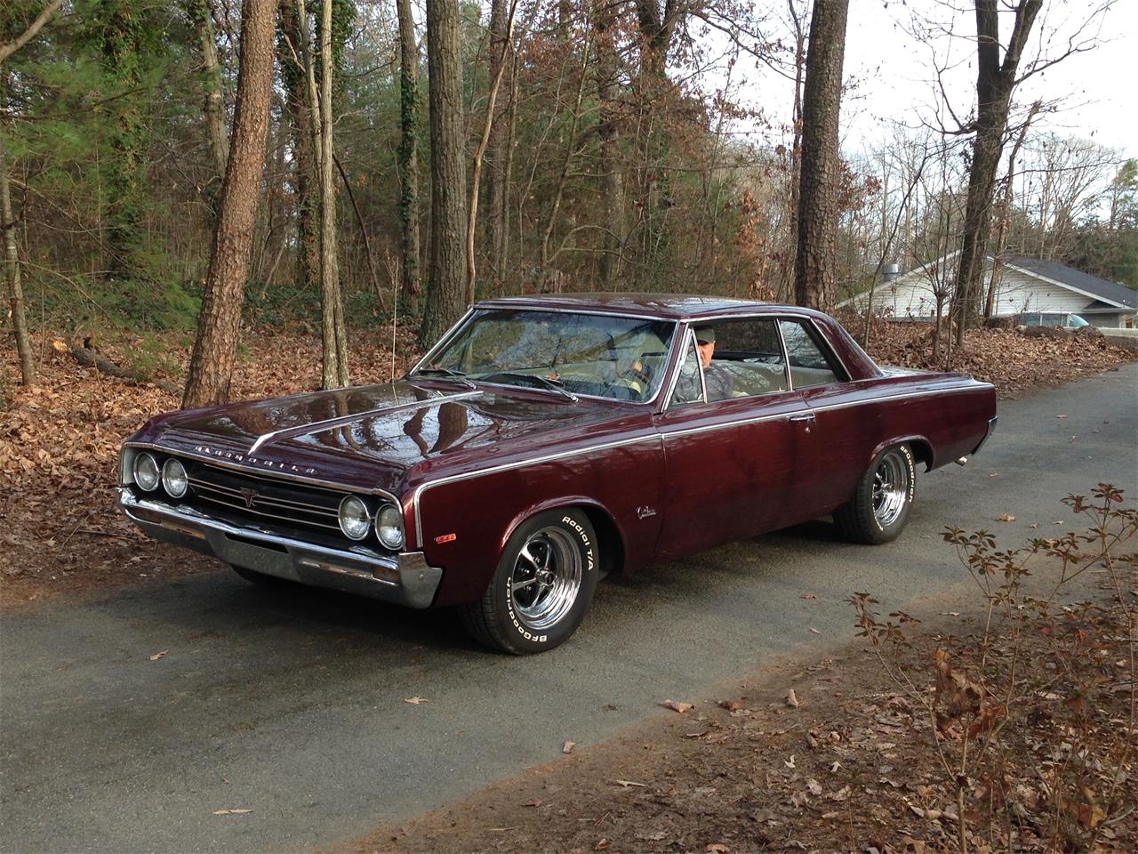 Parking Lot Classic: 1964 Oldsmobile F-85 Cutlass Holiday - The 20