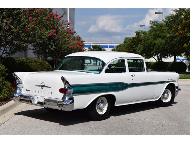 1957 Pontiac Chieftain (CC-792762) for sale in Omaha, Nebraska