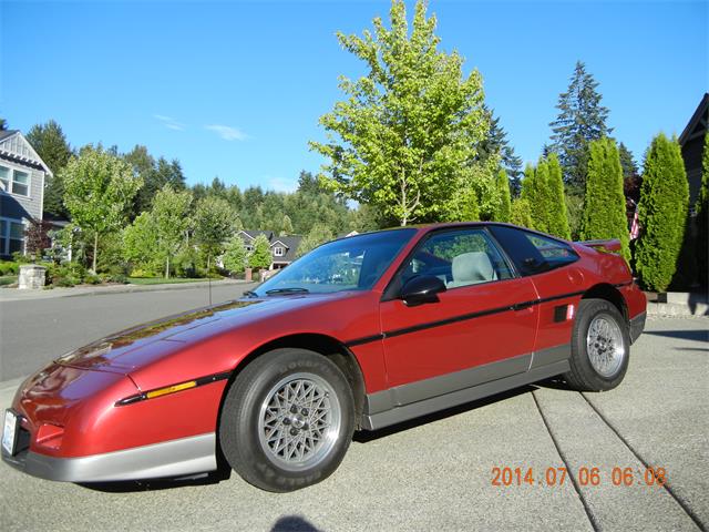 1987 Pontiac Fiero (CC-792776) for sale in Lake Tapps, Washington