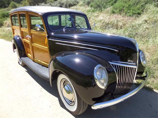 1939 Ford Deluxe Woody Station Wago (CC-799542) for sale in Laguna Beach, California