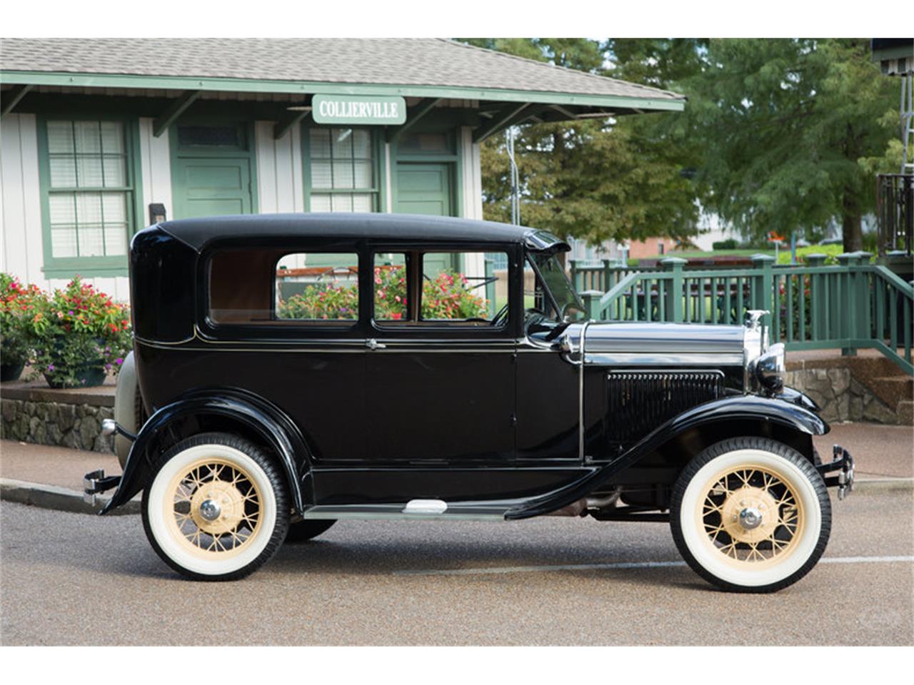 1931 Ford Model A Deluxe 2 Door Sedan for Sale | ClassicCars.com | CC ...