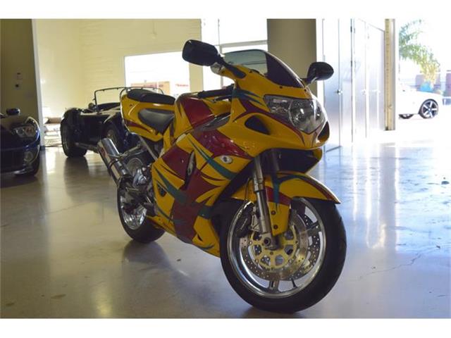2001 Suzuki Motorcycle (CC-807517) for sale in Chatsworth, California