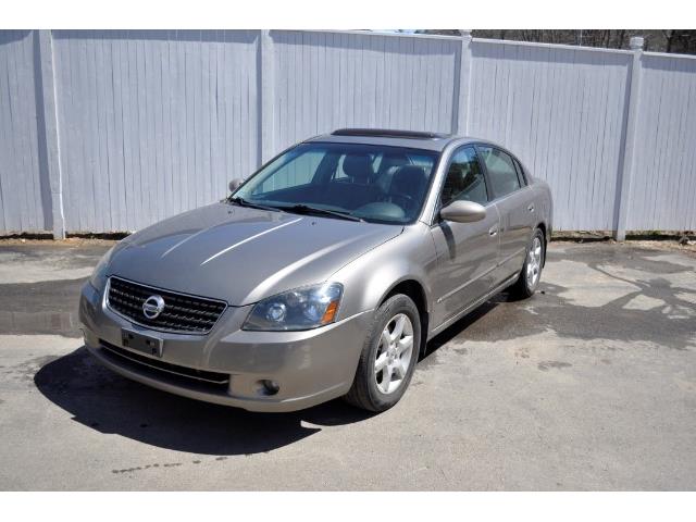2005 Nissan Altima (CC-816751) for sale in Milford, New Hampshire