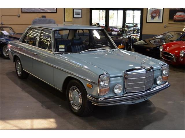 1970 Mercedes-Benz 220 (CC-822066) for sale in Huntington Station, New York