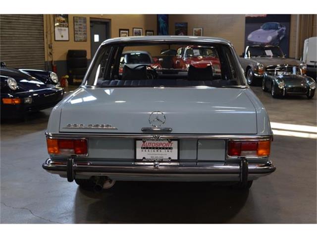 1970 Mercedes-Benz 220 (CC-822066) for sale in Huntington Station, New York