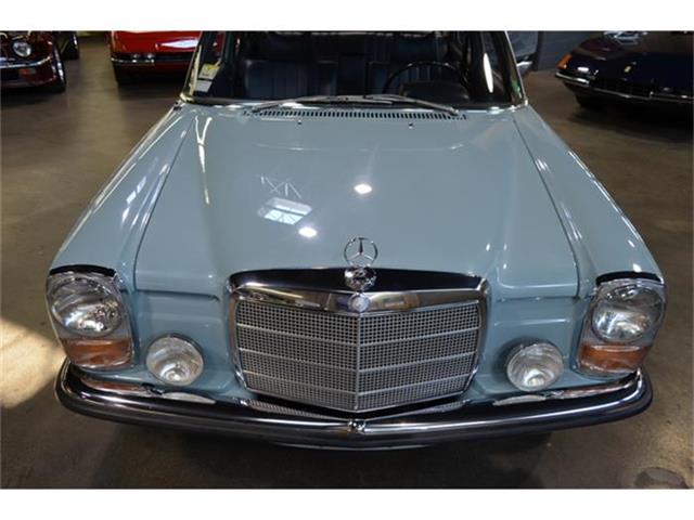 1970 Mercedes-Benz 220 (CC-822066) for sale in Huntington Station, New York