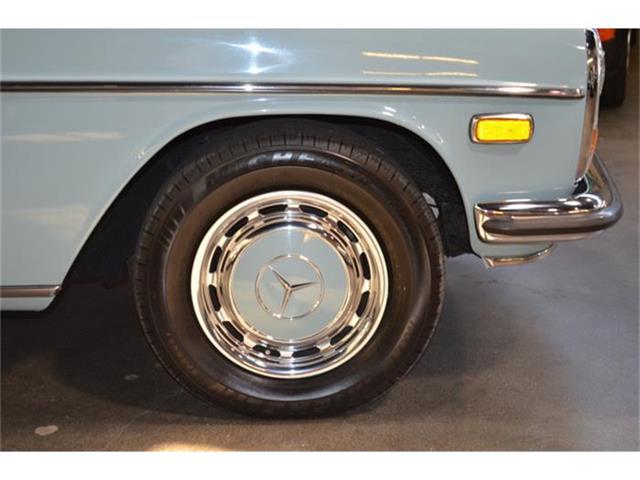 1970 Mercedes-Benz 220 (CC-822066) for sale in Huntington Station, New York