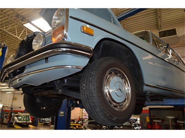 1970 Mercedes-Benz 220 (CC-822066) for sale in Huntington Station, New York
