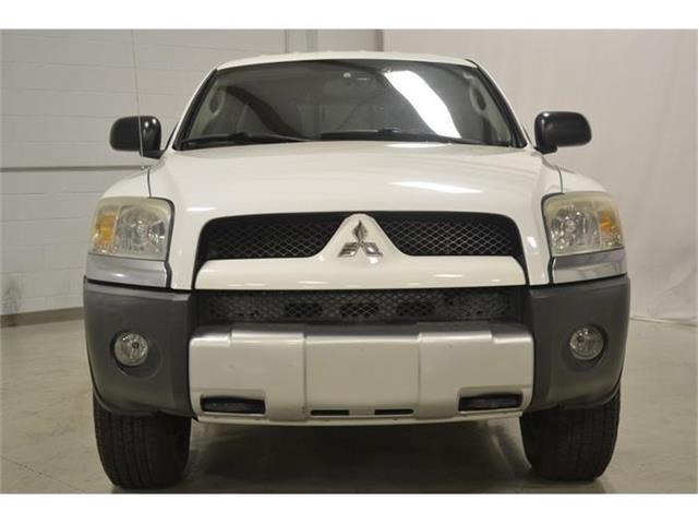 2006 Mitsubishi Raider (CC-828997) for sale in Whiteland, Indiana