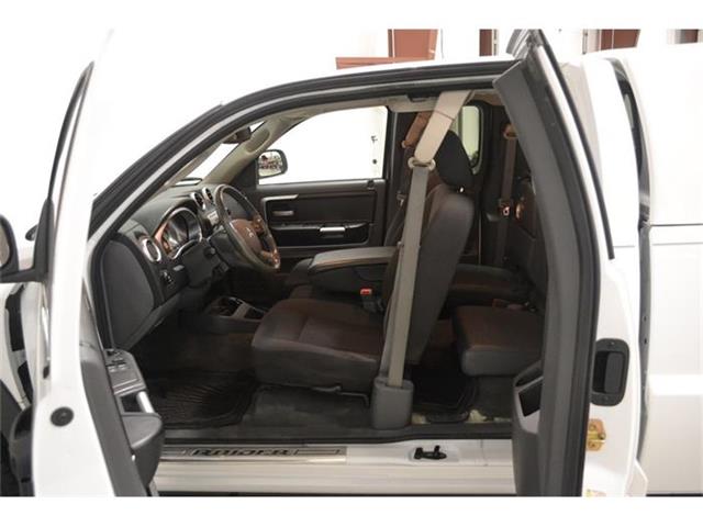 2006 Mitsubishi Raider (CC-828997) for sale in Whiteland, Indiana