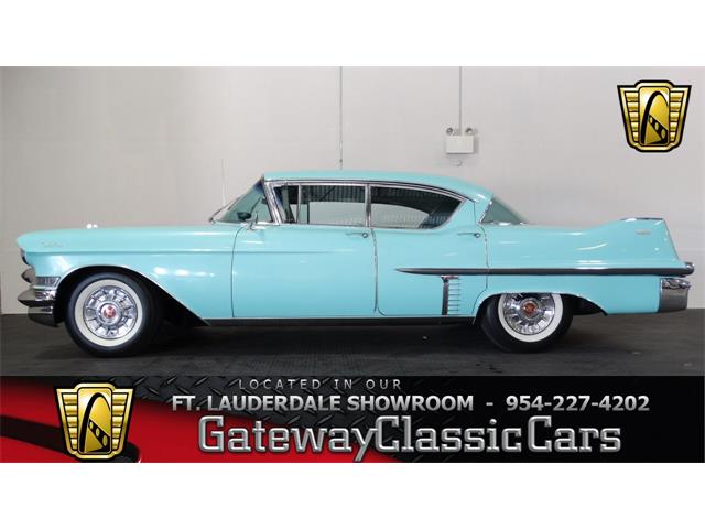 1957 Cadillac Series 62 (CC-820950) for sale in Fairmont City, Illinois