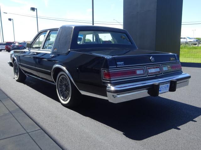 1987 Chrysler Fifth Avenue (CC-842928) for sale in Marysville, Ohio