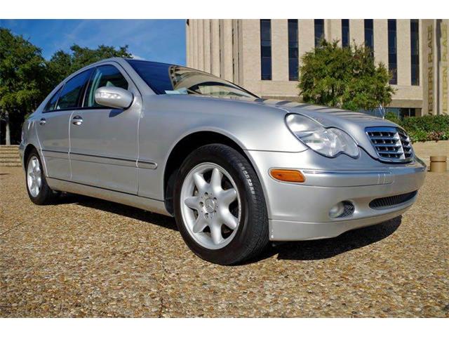 2004 Mercedes-Benz C-Class (CC-843946) for sale in Fort Worth, Texas