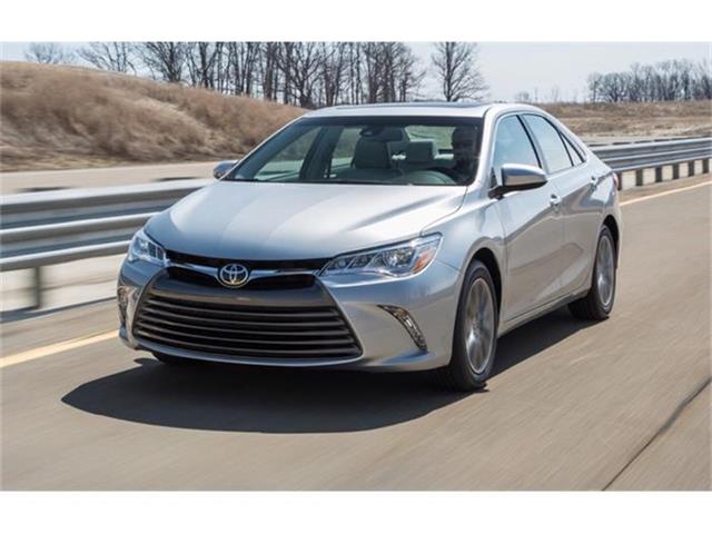 2015 Toyota Camry (CC-846607) for sale in Elmhurst, Illinois